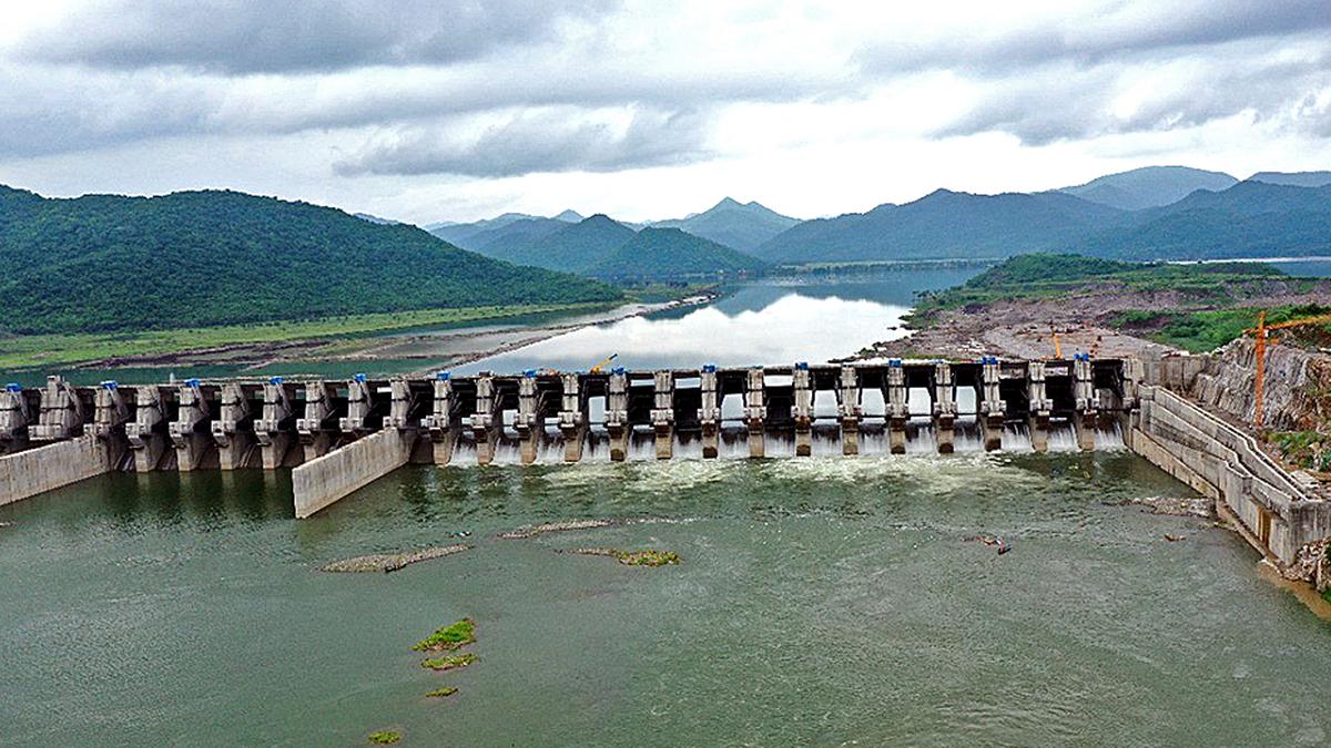 Explained | Centre and State powers over water resources