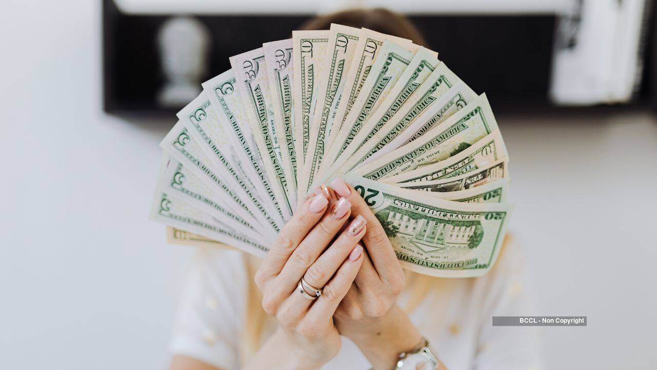 LA homeless nonprofit paid Hawaii-based CEO $1.6M over two years, including $824K in unused vacatio