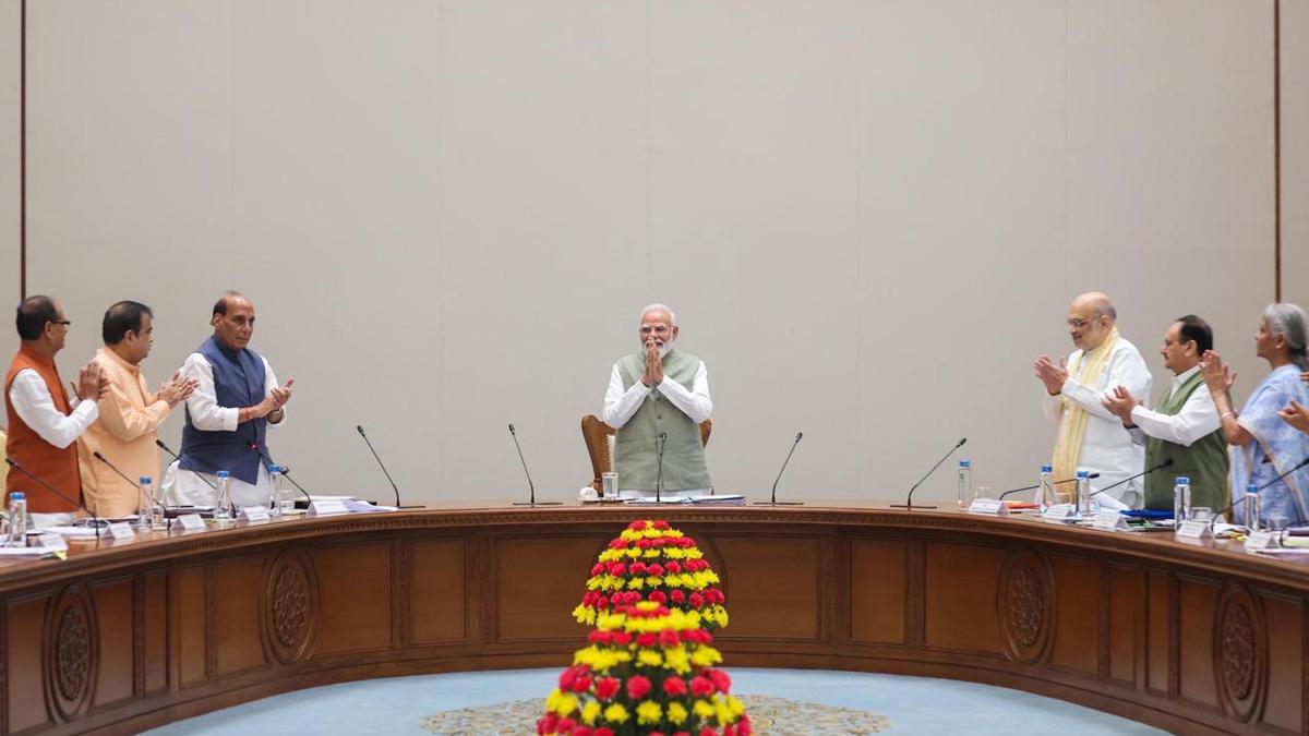 Cabinet passes resolution praising PM Modi’s tenure record