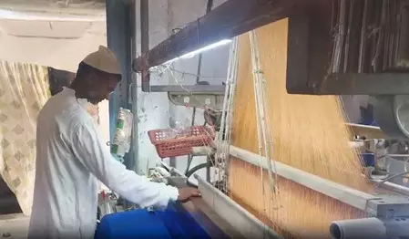 'राष्ट्रीय हथकरघा दिवस' पर पीएम मोदी की अपील से हैंडलूम कारोबारियों में उत्साह, बिक्री बढ़ने की जताई उम्मीद